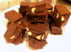 chocolate macadamia nut fudge