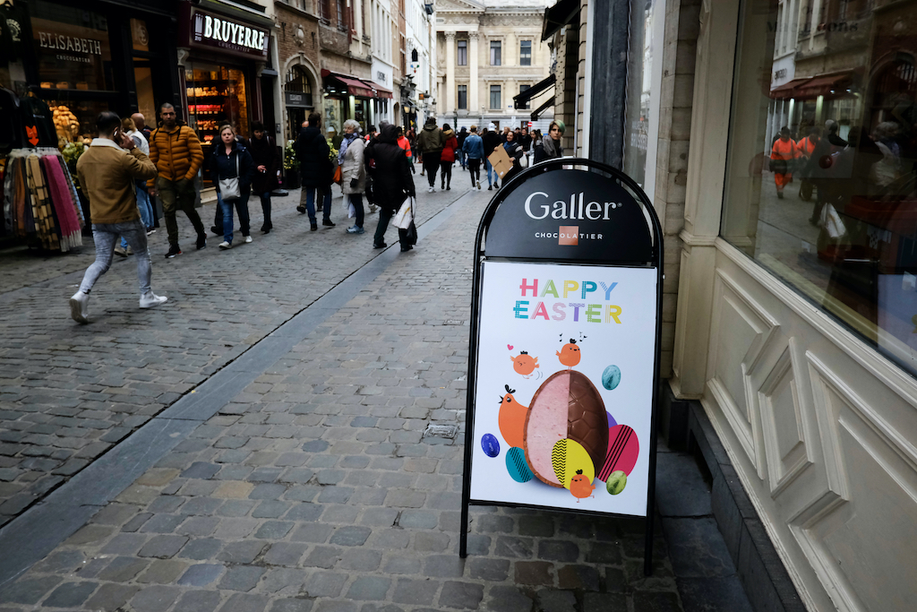 Continuing severe Belgian floods force temporary closure of Galler chocolate