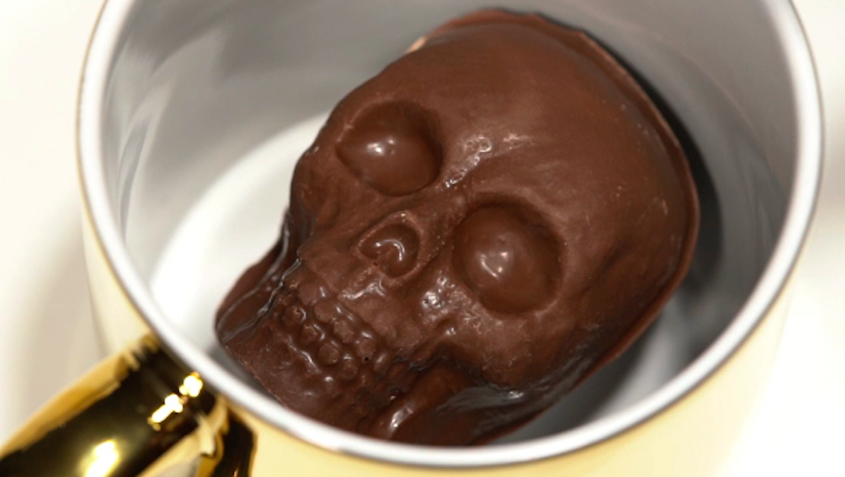 Skull-Shaped Hot Cocoa Bombs Are A Spooky-Sweet Halloween Treat