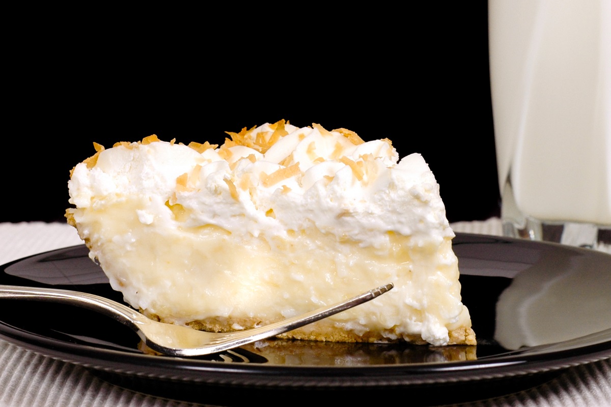 pics coconut cream pie vegan feature